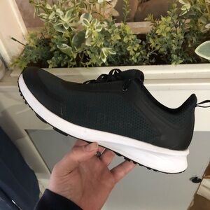 Women’s L.L. Bean Dri Lex Sport ‘Dark Navy/Black size 8.5